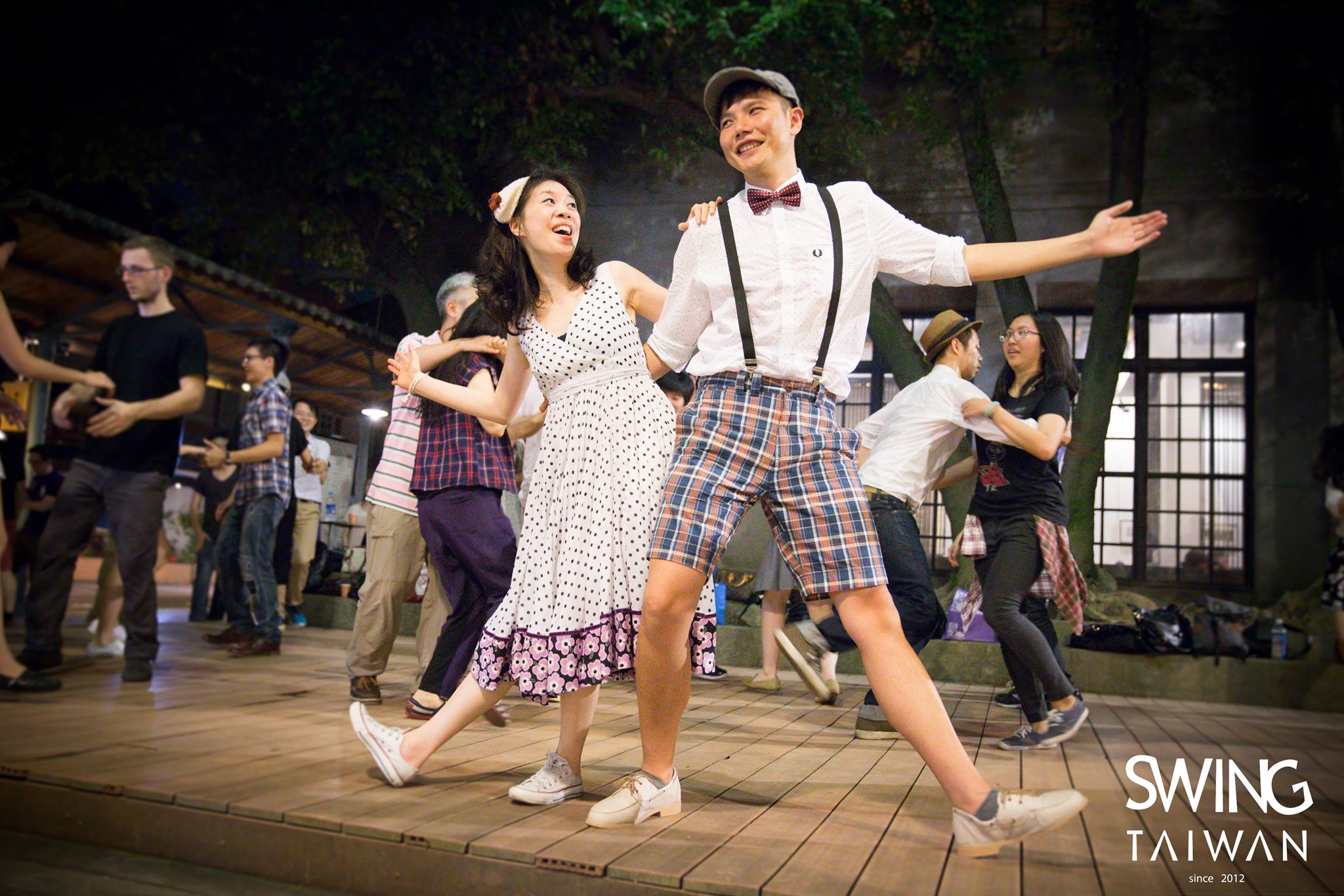 到大稻埕跳 Swing Dance 搖擺舞，讓你立刻穿越回百年前的美好年代